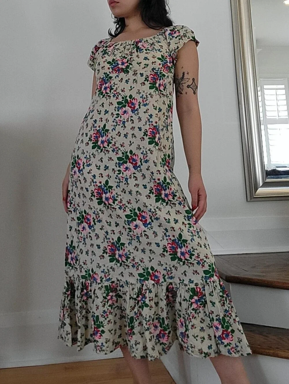 Vintage floral empire waist ruffle dress - Picture 2 of 7